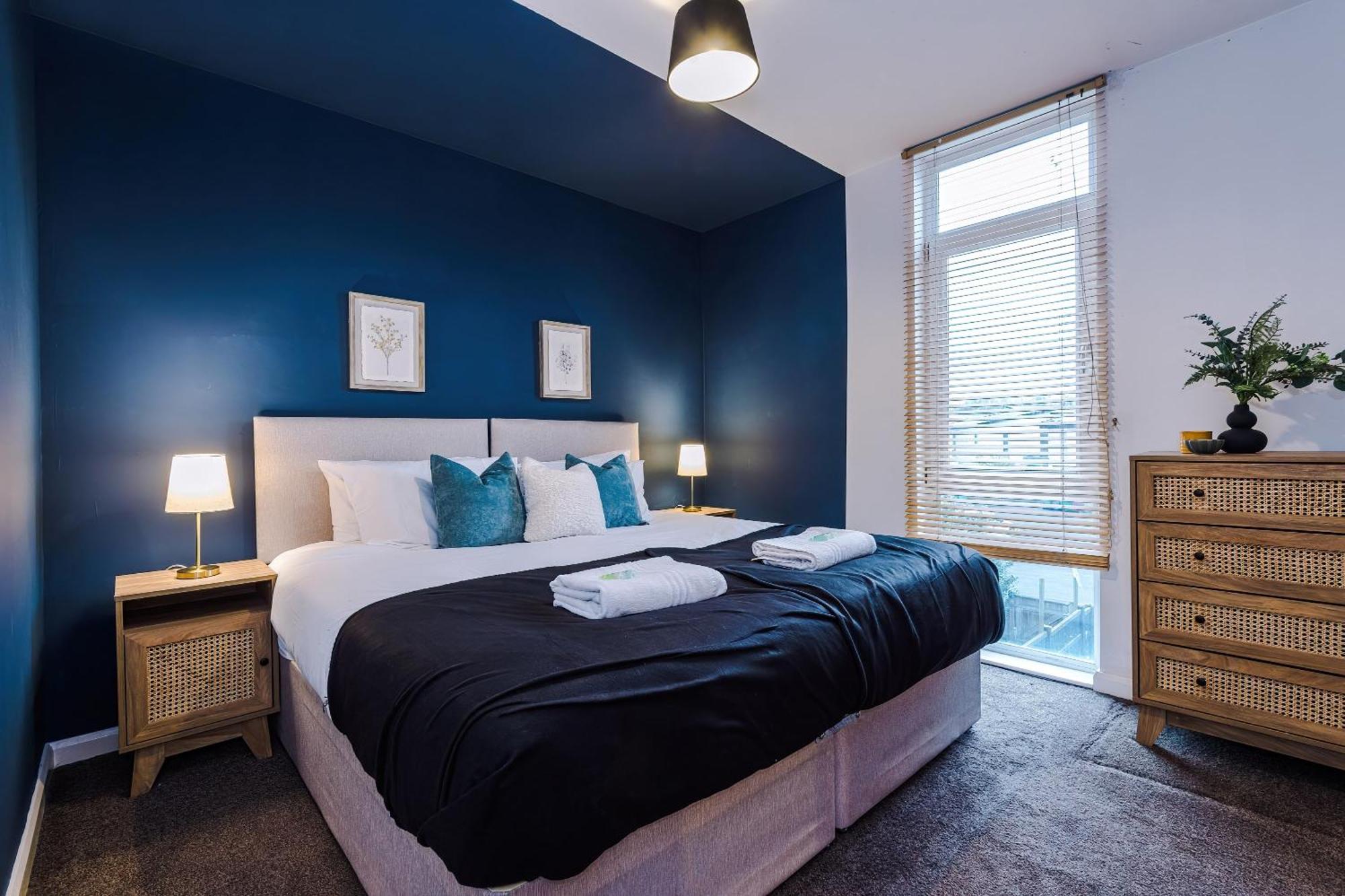 曼彻斯特Rest&Recharge At A Spacious Townhouse By The Etihad别墅 外观 照片