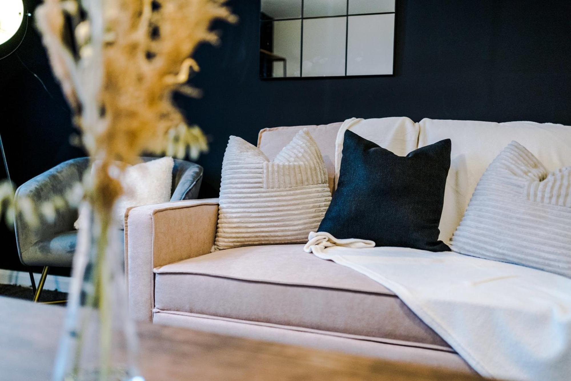 曼彻斯特Rest&Recharge At A Spacious Townhouse By The Etihad别墅 外观 照片
